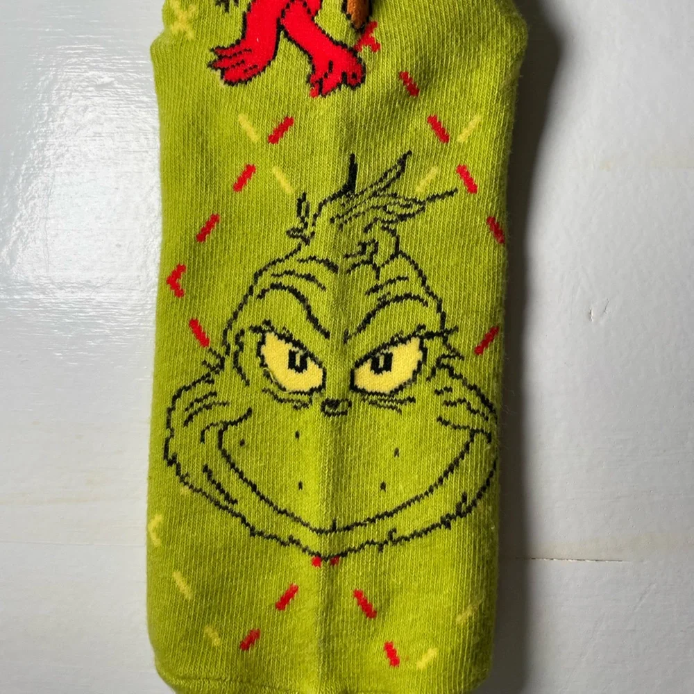 McDonald’s Grinch Socks in Green - Picture 4 of 5